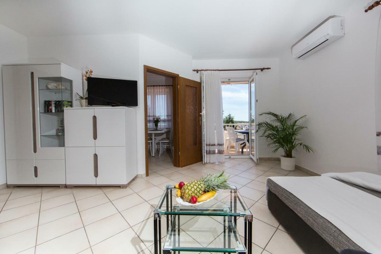 Apartments Sanmichel 普拉 外观 照片