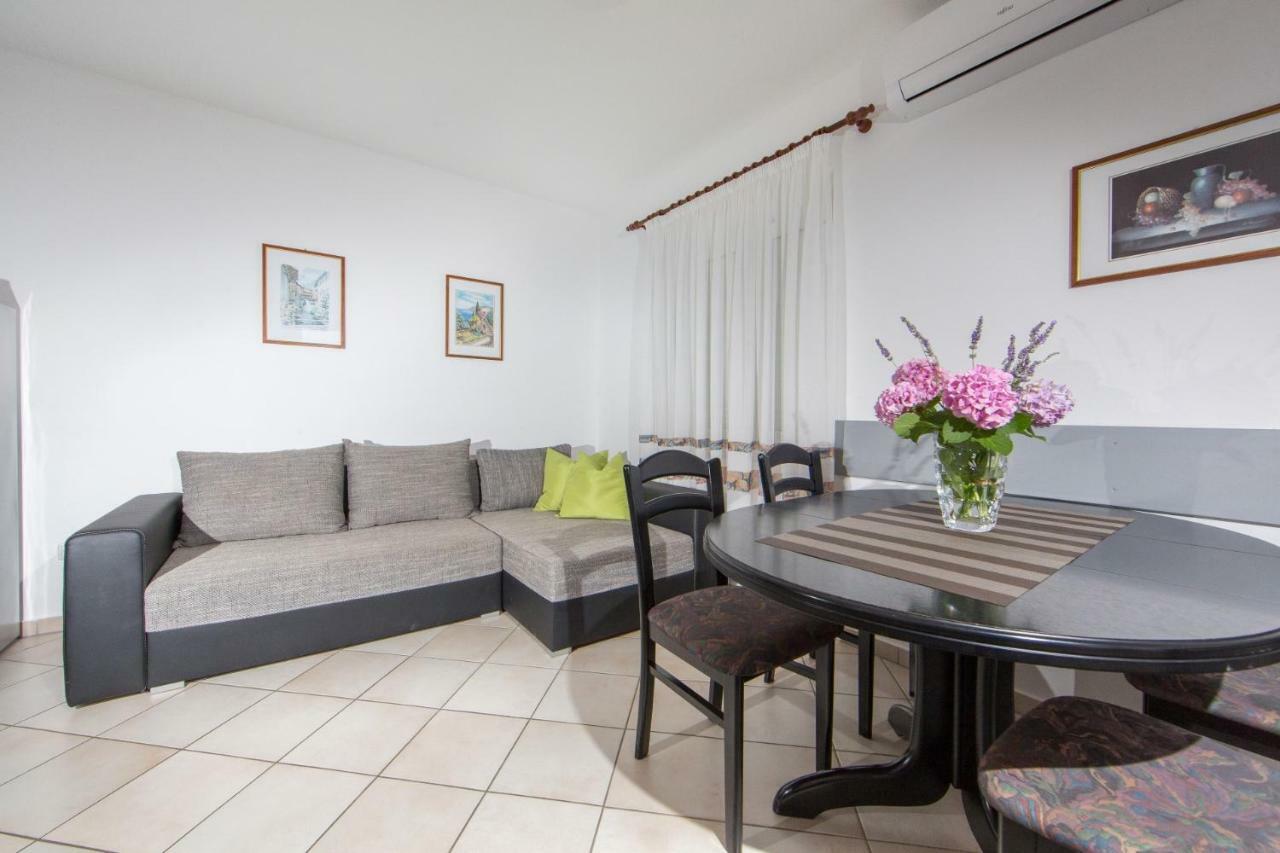Apartments Sanmichel 普拉 外观 照片